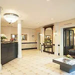 Montana Hotel