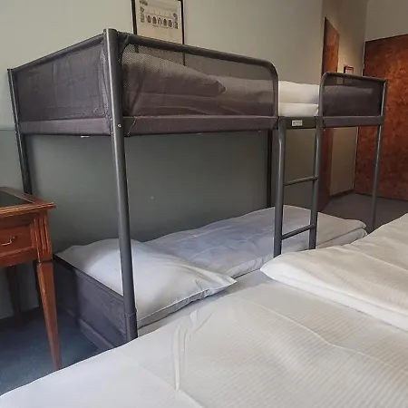 Hotel Montana