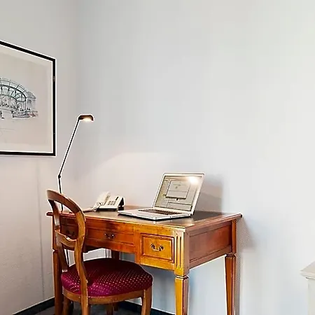 Otel Montana
