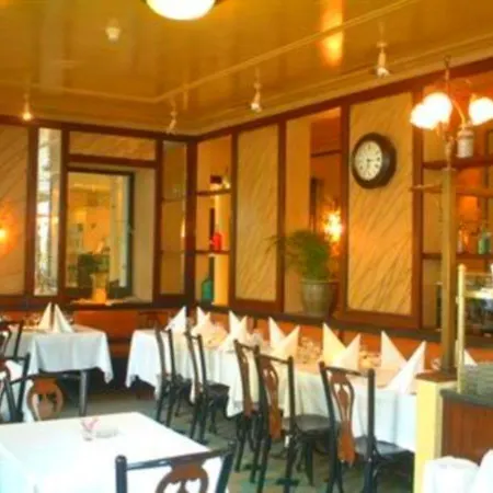 Otel Montana